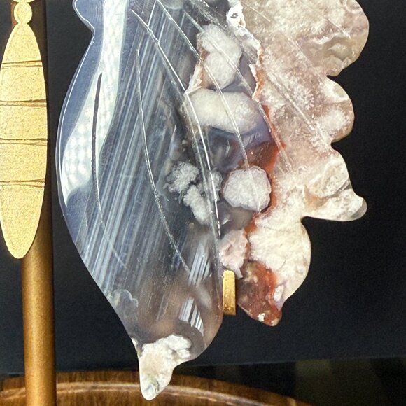 Black Agate Flower Butterfly Wings Pink Banding Natural Stone - Picture 4 of 8